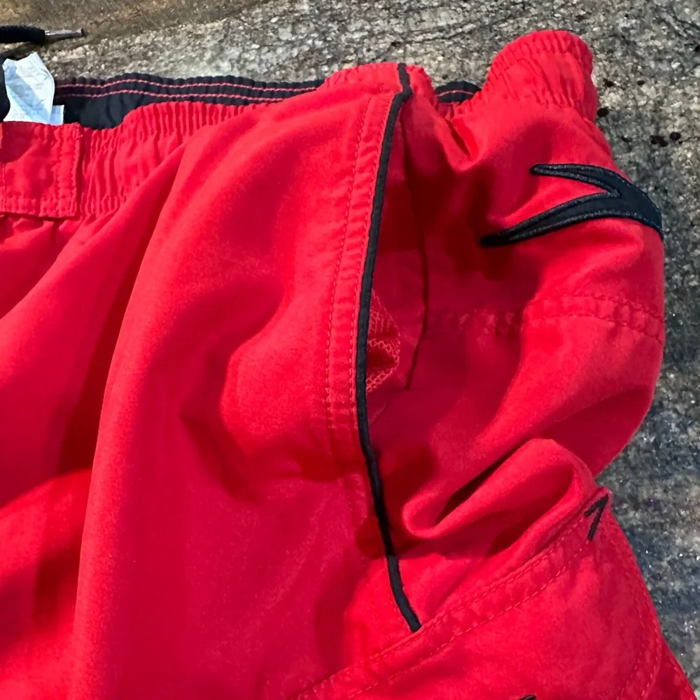 Speedo Men's XXL red Swim‎ Trunk Shorts Mesh Lined Pockets Casual